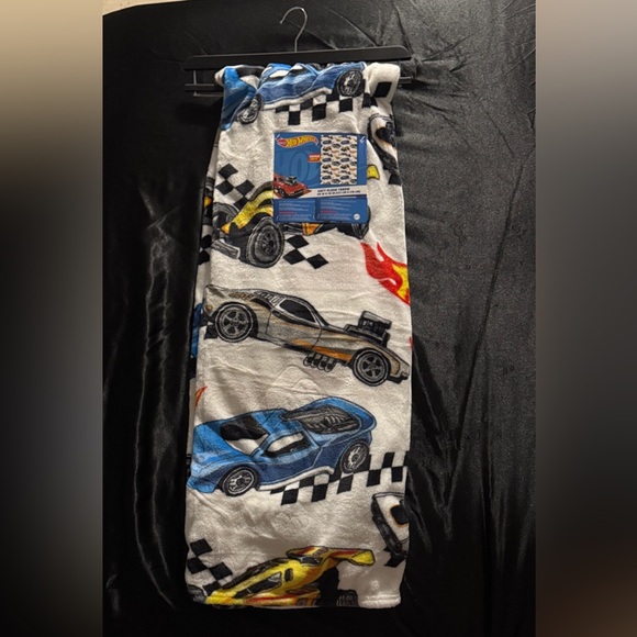 Hot wheels Racing Car throw Blanket - Picture 1 of 3